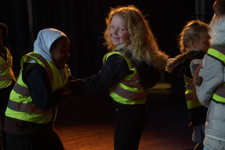 Ila Project, DancingStrong Company. Photo: Sharon Treharne. Children from local primary school enjoy a workshop at Trinity